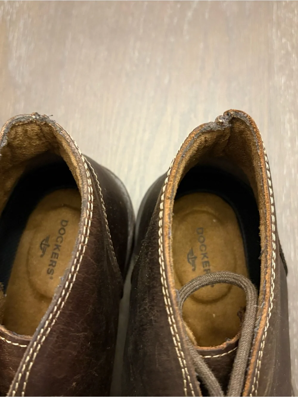 Dockers Tussock Men’s Brown Leather Chukka Boots Size 10